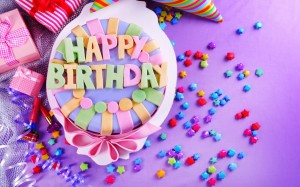 Happy-birthday-Cake-4k-decoration-wallpaper-facebook-photo-1440x900