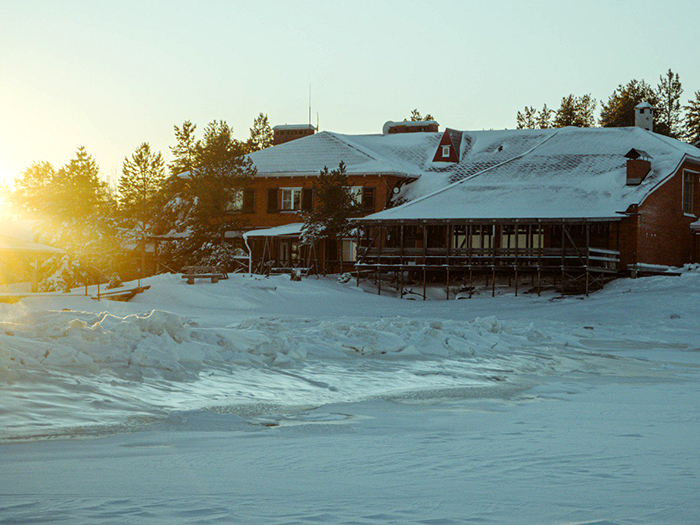 Проживание