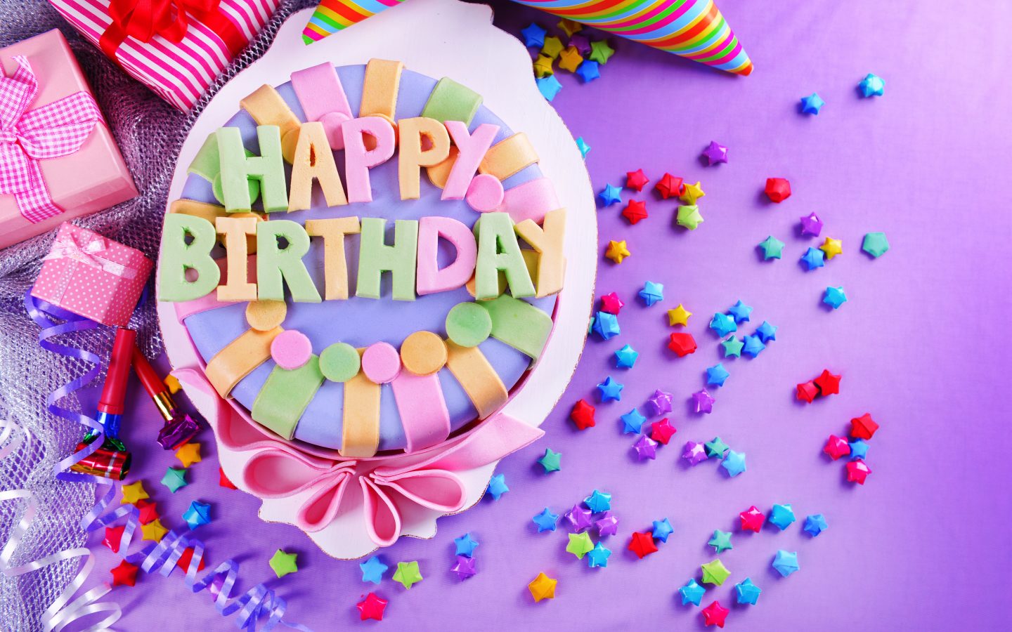 Happy-birthday-Cake-4k-decoration-wallpaper-facebook-photo-1440x900.jpg